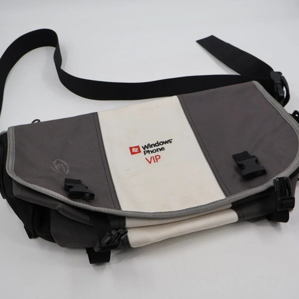 Timbuk2 Messenger Bag Large Grey Windows Phone VIP Tech Promo USA Made